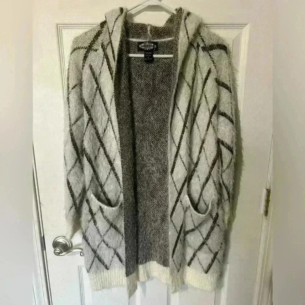 Oliver by Escio sweater hooded cardigan Cream w/black/brown Anthropologie Medium